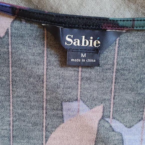 Sabie Blue Floral Print Tie Front Wrap Dress Size Medium 3/4 Length Sleeves - Picture 5 of 5